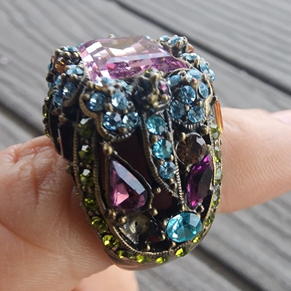 Beautiful colorful ring - Picture 8 of 9